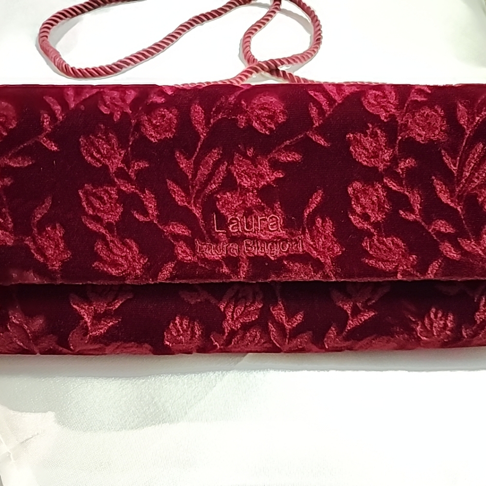 Laura Biagiotti Velvet Cross-body Burgandy Bag, Rose Pattern Imprint Appr 10x4.5 - Picture 3 of 16